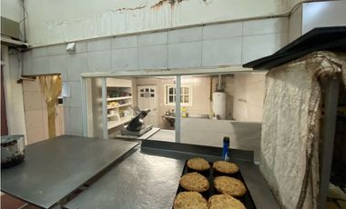 Local Comercial-Sierras de los Padres