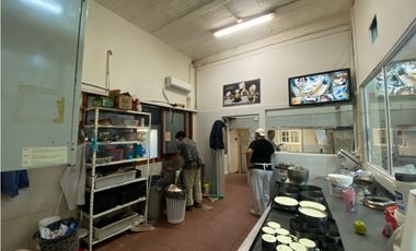 Local Comercial-Sierras de los Padres