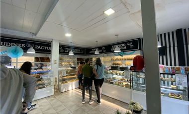 Local Comercial-Sierras de los Padres