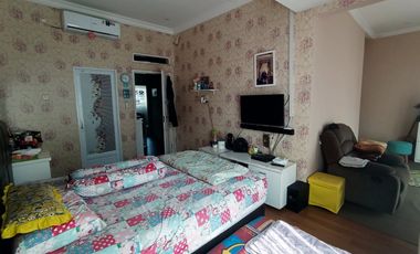 Rumah 2 Lantai Siap Huni Lokasi Strategis, Desain Elegan!