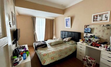 Rumah 2 Lantai Siap Huni Lokasi Strategis, Desain Elegan!