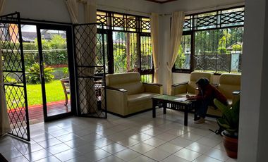 Villa Asri Luas, Nyaman, Sejuk, & Siap Huni