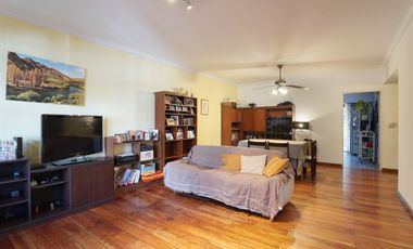 VENTA CASA 5 AMB COGHLAN COCHERA PATIO Y QUINCHO