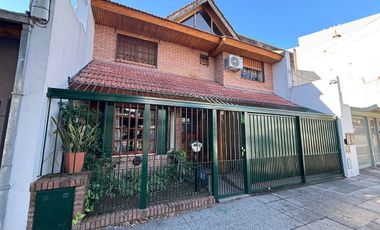 VENTA CASA 5 AMB COGHLAN COCHERA PATIO Y QUINCHO
