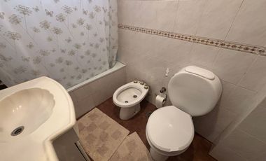 VENTA CASA 5 AMB COGHLAN COCHERA PATIO Y QUINCHO
