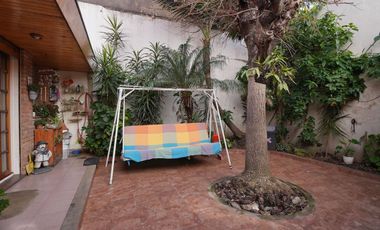 VENTA CASA 5 AMB COGHLAN COCHERA PATIO Y QUINCHO