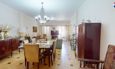 CASA 3 AMBIENTES CON COCHERA Y PARQUE EZPELETA