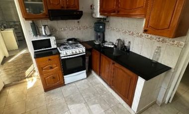 Casa con Departamento en venta en Quilmes Oeste