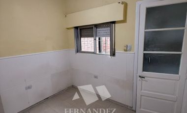 Casa con Departamento en venta en Quilmes Oeste