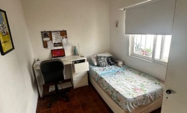 Casa con Departamento en venta en Quilmes Oeste