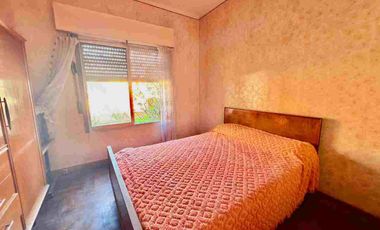 VENTA CASA 3 AMBIENTES PATIO Y COCHERA BERAZATEGUI