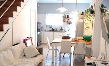 Venta Duplex 3 ambientes-San Miguel-Apto Credito
