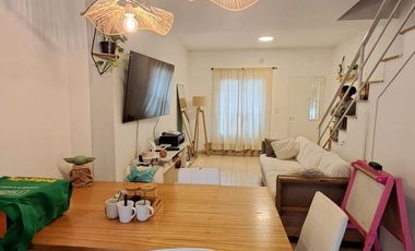 Venta Duplex 3 ambientes-San Miguel-Apto Credito