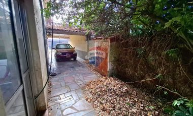 VENTA CASA 4 AMB CON COCHERA Y QUINCHO DON BOSCO
