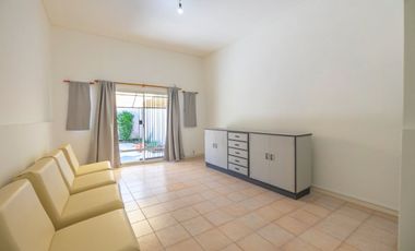 CASA + DPTOS EN VENTA EN TEMPERLEY