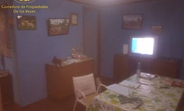 Se Vende Amplia Casa Ubicada En La Comuna De San Ramón , Stgo