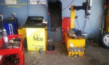 Excelente oportunidad!!! Se vende Lubricentro con inmueble