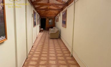 Se Arrienda hermoso hostal, en pleno centro de  Calama