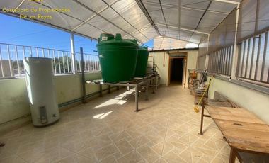 Se Arrienda hermoso hostal, en pleno centro de  Calama