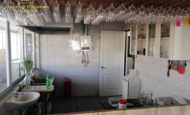 Se arrienda restaurante, con excelente ubicación en Calama.