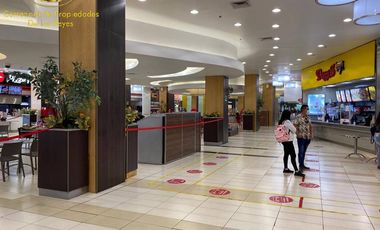 Se transfiere punto de local comercial en patio de comidas, Calama.