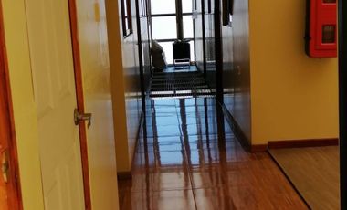 SE ARRIENDA HERMOSA HOSTAL, EN CALAMA