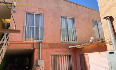 Se vende propiedad, edificio de 2 pisos, en o'higgins, Calama.