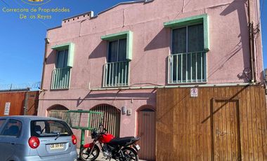 Se vende propiedad, edificio de 2 pisos, en o'higgins, Calama.