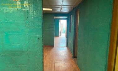 Se vende local comercial en Pleno centro de Calama, Calle Vargas.