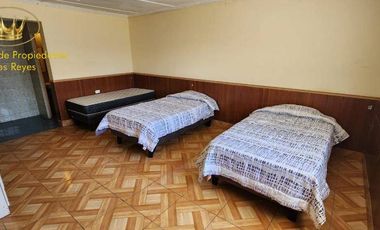 Se arrienda amplia residencial para empresa, en Calle Dinamarca Calama.