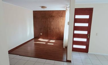 En Venta Casa en Condominio Raulí, sector Jardines del Norte Antofagasta.