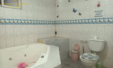 Se arrienda propiedad ubicada en Sotomayor, centro de Calama.