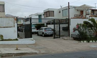 Se ofrece en venta casa en Avelino Contardo Antofagasta