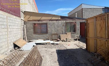 Se vende propiedad con local comercial ubicada en Vicuña Mackenna, Calama.