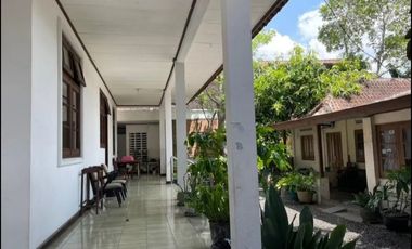 Dijual rumah lokasi pinggir jalan propinsi dekat pasar nusukan solo