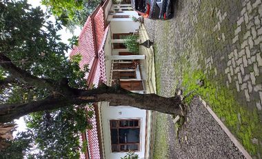 Dijual rumah lokasi pinggir jalan propinsi dekat pasar nusukan solo