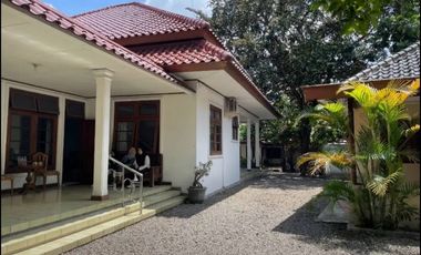 Dijual rumah lokasi pinggir jalan propinsi dekat pasar nusukan solo