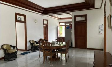 Dijual rumah lokasi pinggir jalan propinsi dekat pasar nusukan solo