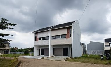 Rumah Di Jatiasih Akses 2 Mobil Tanpa DP Free Biaya²