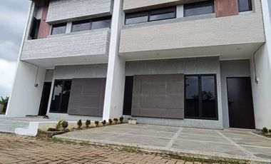 Rumah Di Jatiasih Akses 2 Mobil Tanpa DP Free Biaya²