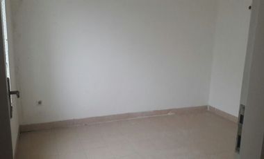 DIJUAL RUMAH DI GREEN APLE, CIPANAS BO97