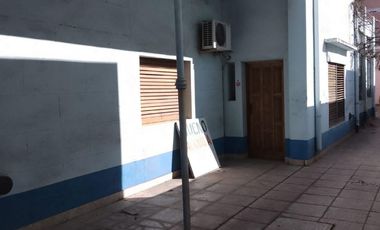 Alquiler Casa en Ramos Mejía  Solo Uso Comercial