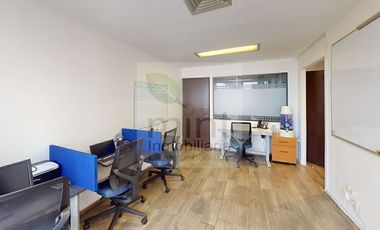 Oficinas en Venta en Jardines en la Montaña Zona Pedregal 11 Autos 210m2