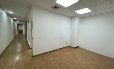 OFICINA EN RENTA EN EDIFICIO CORPORATIVO BOSQUES DE LAS LOMAS