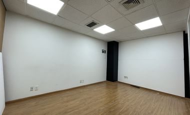 OFICINA EN RENTA EN EDIFICIO CORPORATIVO BOSQUES DE LAS LOMAS