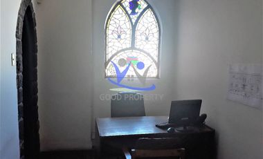 OFICINA COMERCIAL EN PROVIDENCIA - CASTILLO ARZOBISPO LARRAIN GANDARILLAS