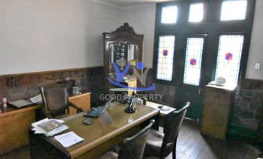 OFICINA COMERCIAL EN PROVIDENCIA - CASTILLO ARZOBISPO LARRAIN GANDARILLAS