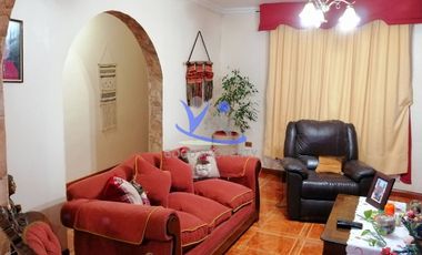 CASA EN QUINTA NORMAL