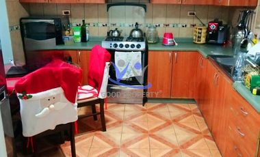 CASA EN QUINTA NORMAL