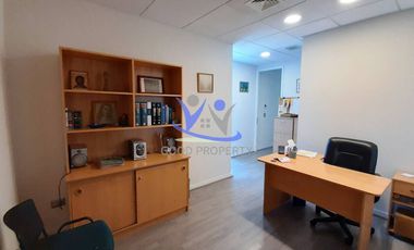 OFICINA APOQUINDO CON LOS DOMINICOS